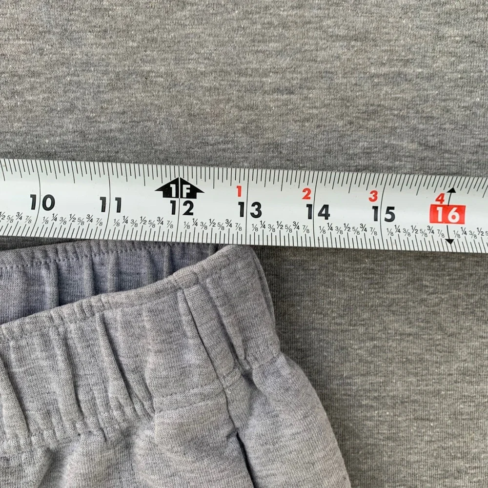 The North Face Mens Grey Knit Athletic Shorts Small Zip Back Pocket Logo S